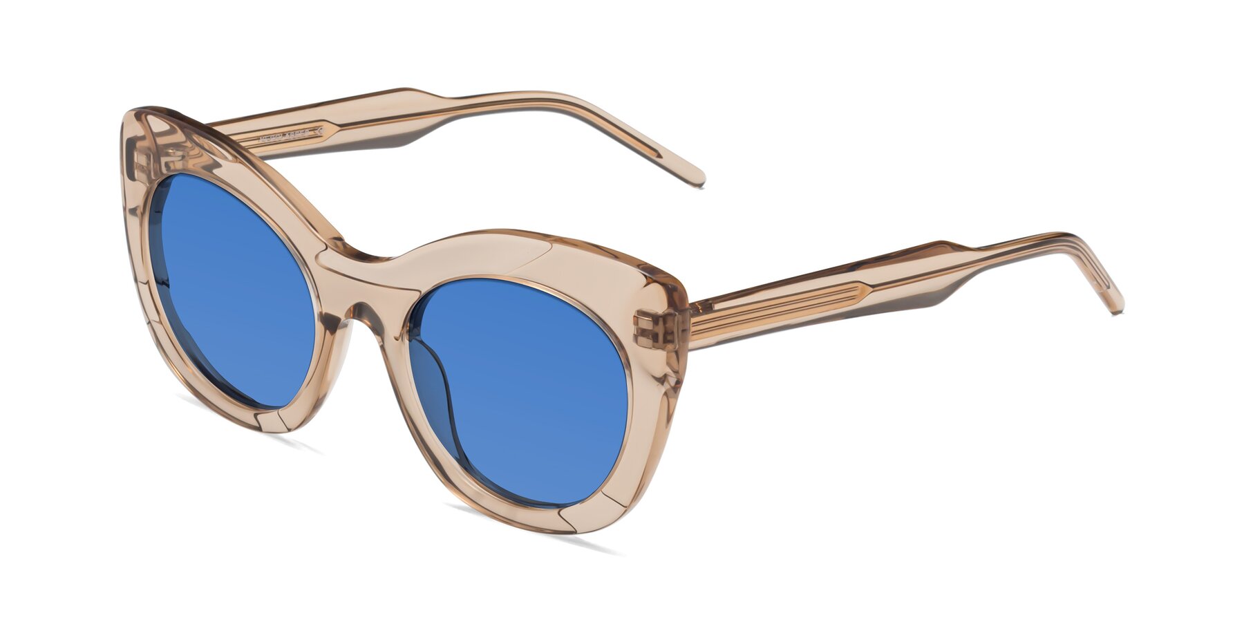 Angle of 1547 in Caramel with Blue Tinted Lenses