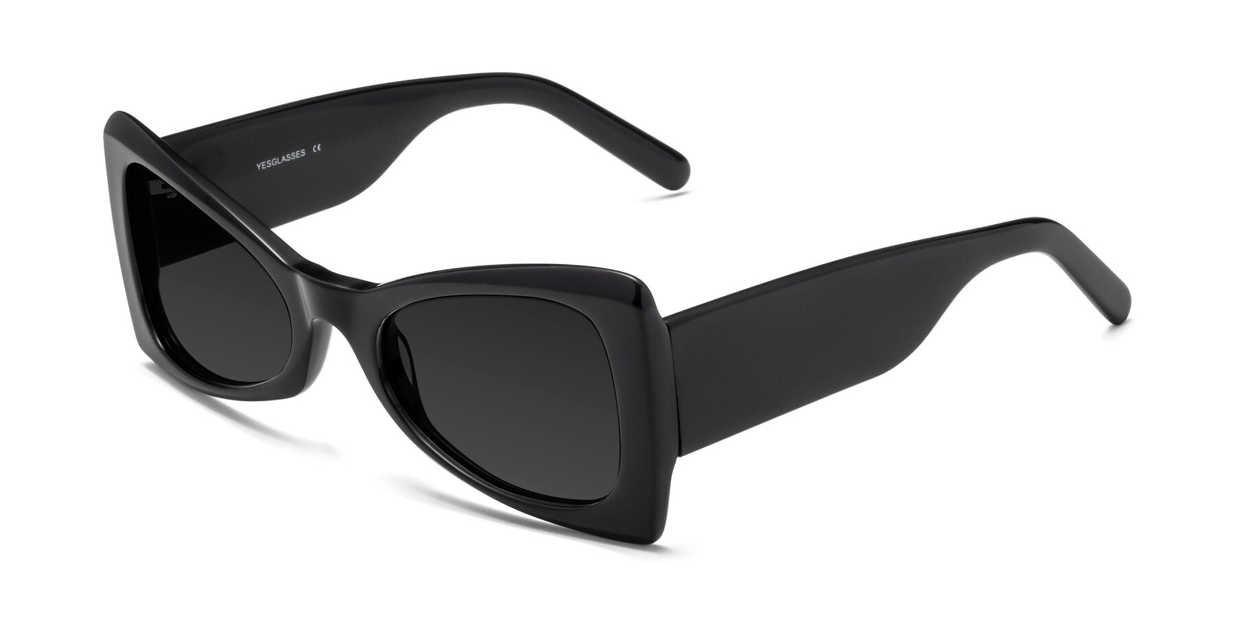 Angle of 1564 in Black with Gray Polarized TAC Lenses