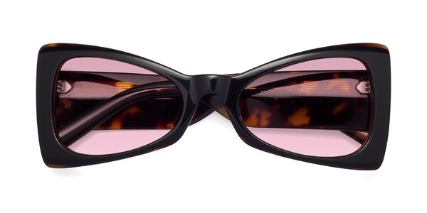 Front of 1564 in Black / Tortoise