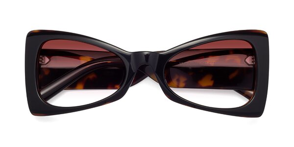 Front of 1564 in Black / Tortoise