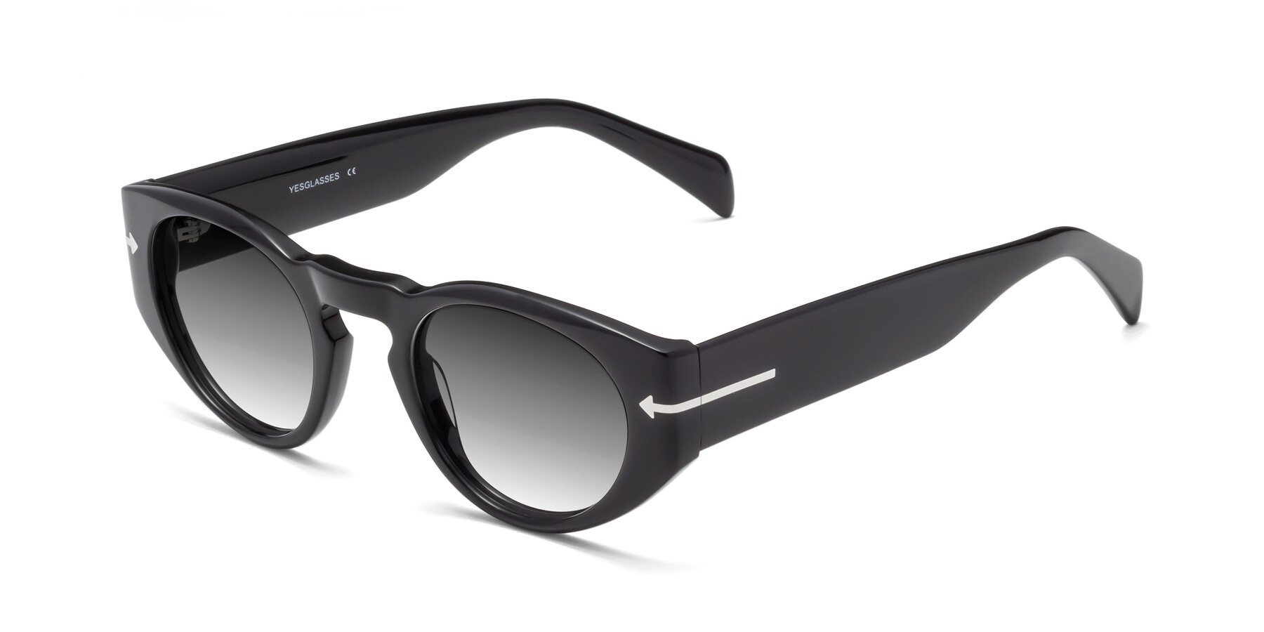 Angle of 1578 in Black with Gray Gradient Lenses