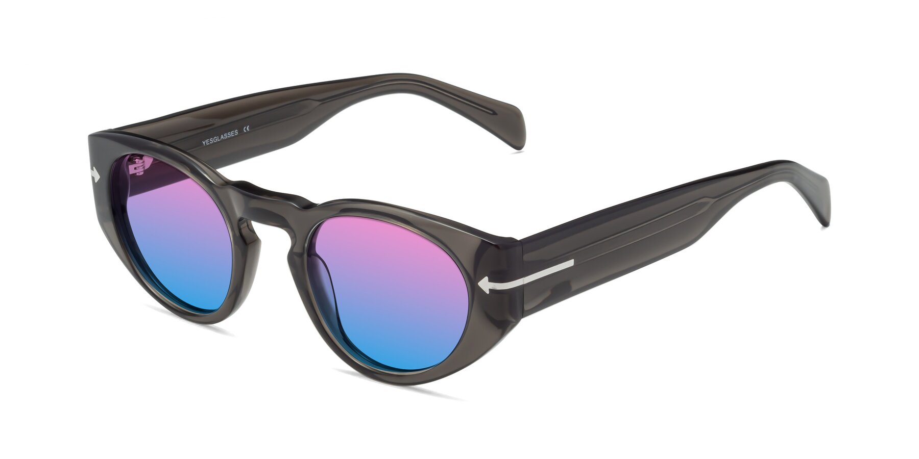Angle of 1578 in Gray with Pink / Blue Gradient Lenses