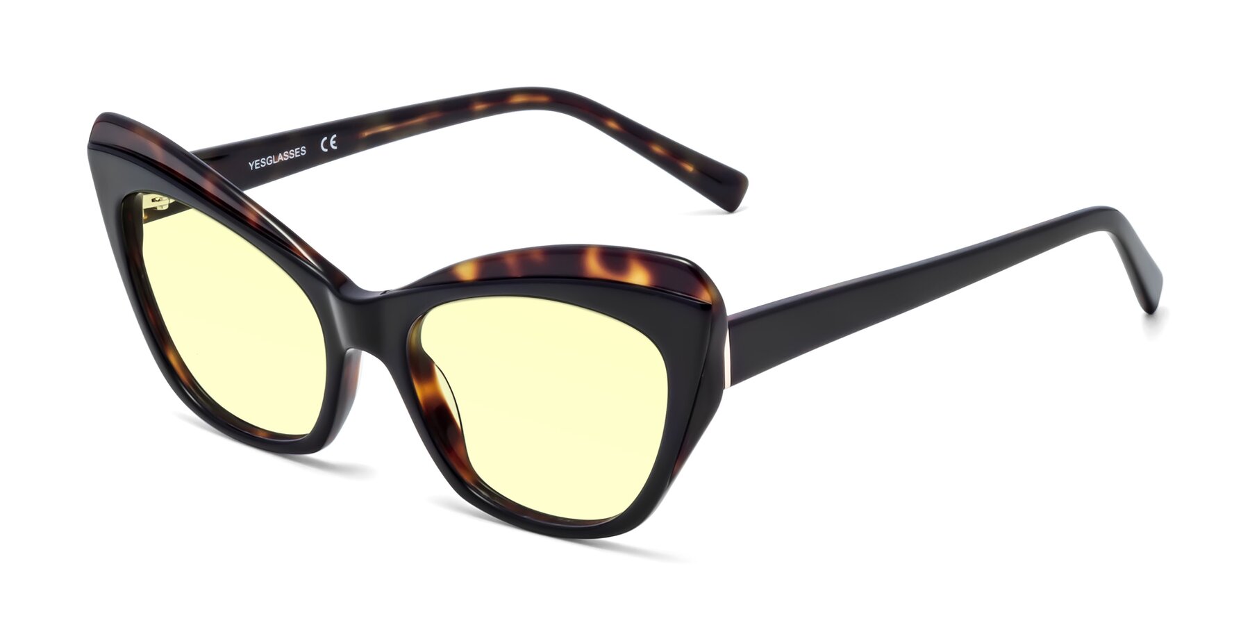 Angle of 1469 in Black-Tortoise with Light Yellow Tinted Lenses