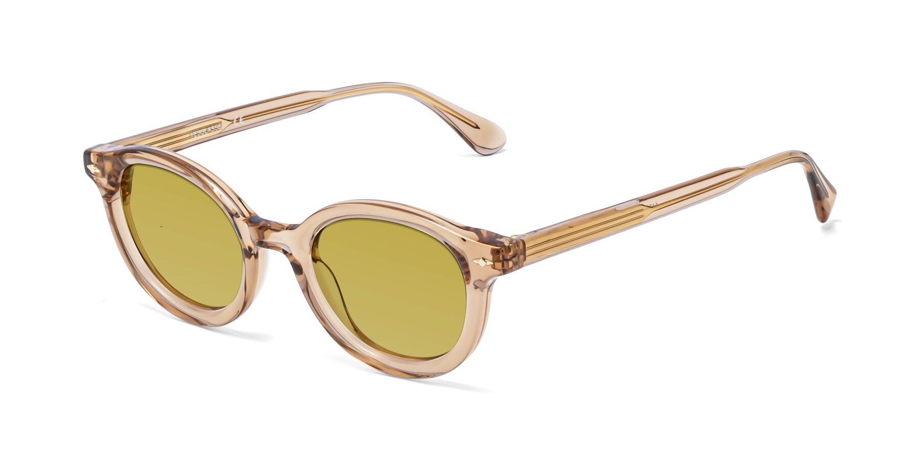 Angle of 1472 in Caramel with Champagne Tinted Lenses