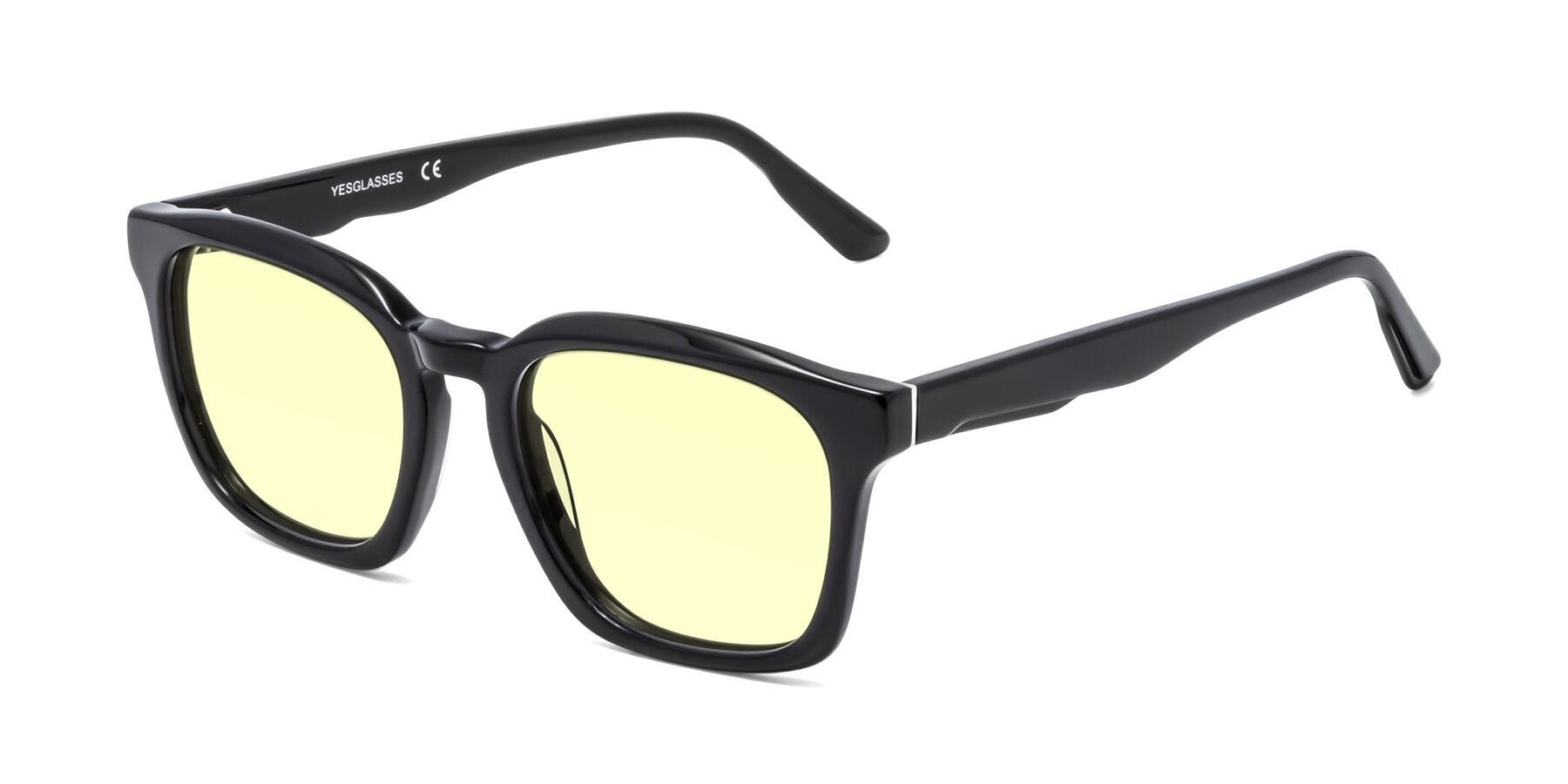 Angle of 1474 in Black with Light Yellow Tinted Lenses