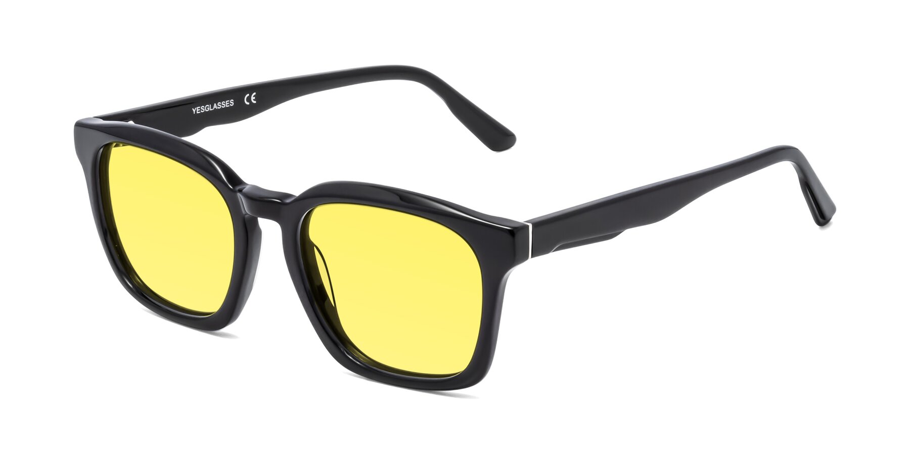 Angle of 1474 in Black with Medium Yellow Tinted Lenses