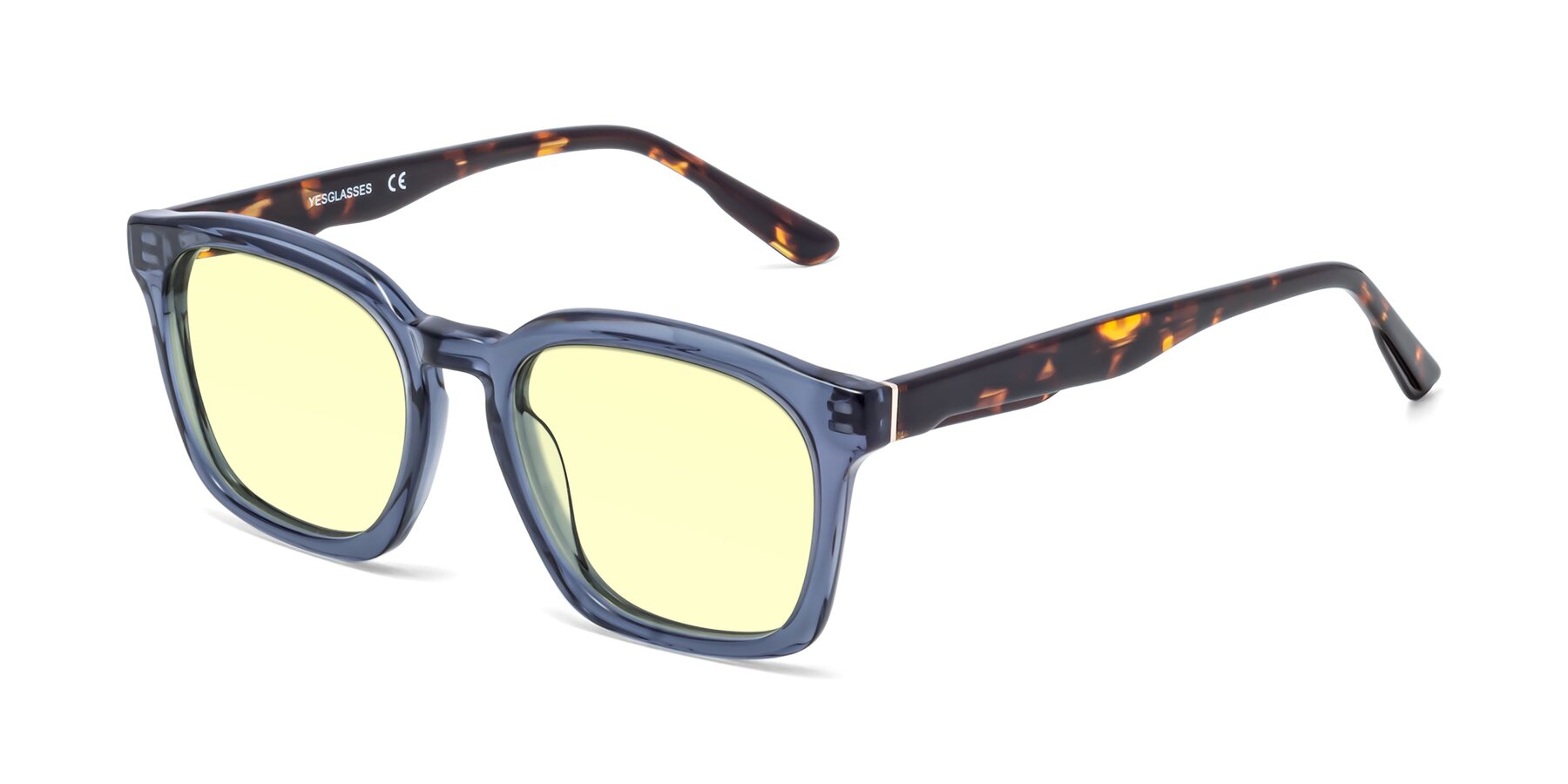 Angle of 1474 in Faded Blue with Light Yellow Tinted Lenses