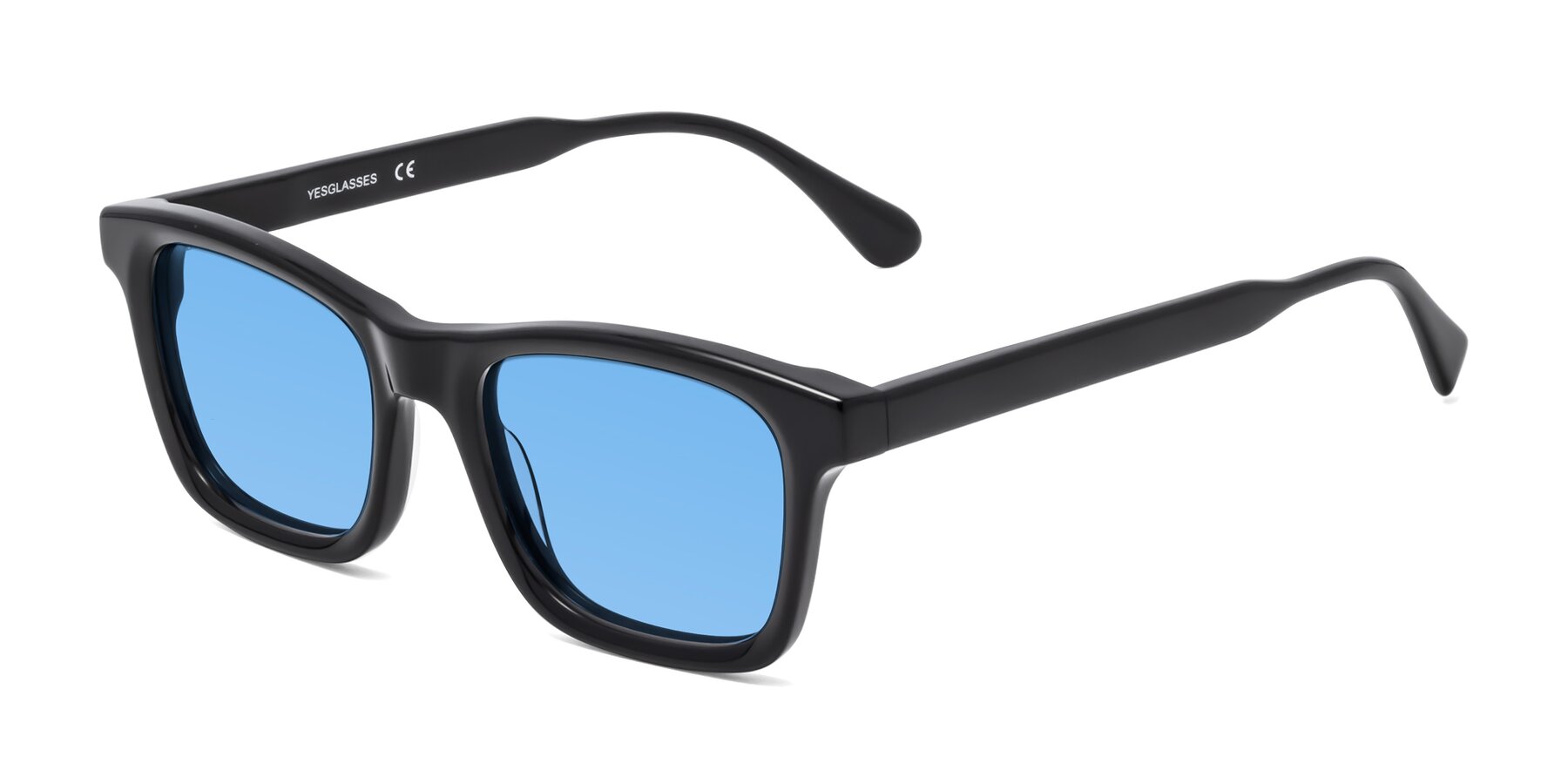 Angle of 1475 in Black with Medium Blue Tinted Lenses