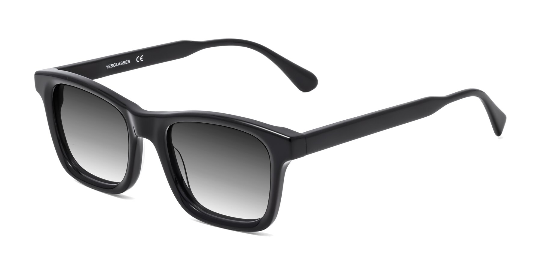 Angle of 1475 in Black with Gray Gradient Lenses