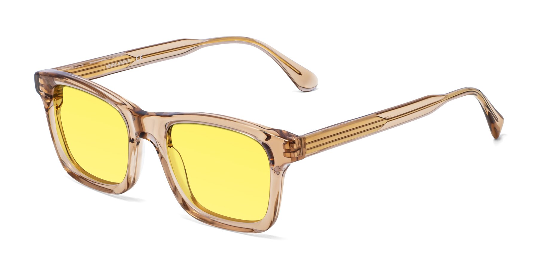 Angle of 1475 in Caramel with Medium Yellow Tinted Lenses