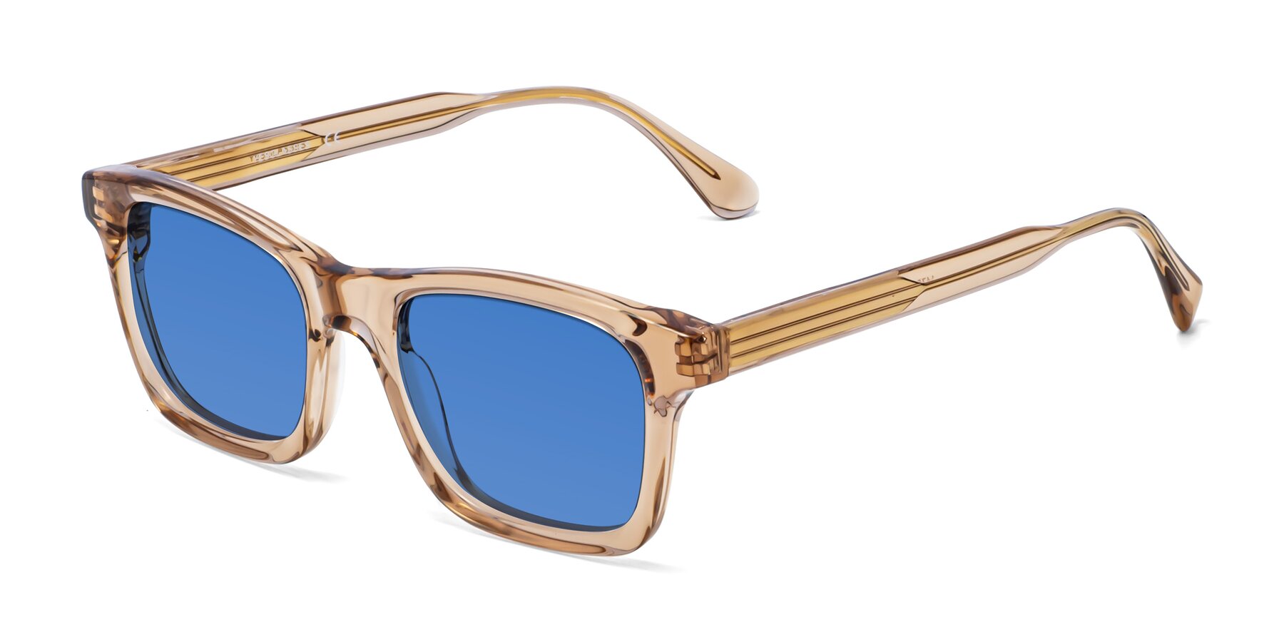 Angle of 1475 in Caramel with Blue Tinted Lenses