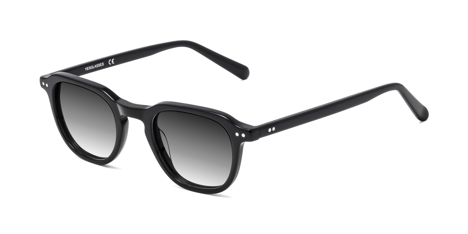 Angle of 1484 in Black with Gray Gradient Lenses