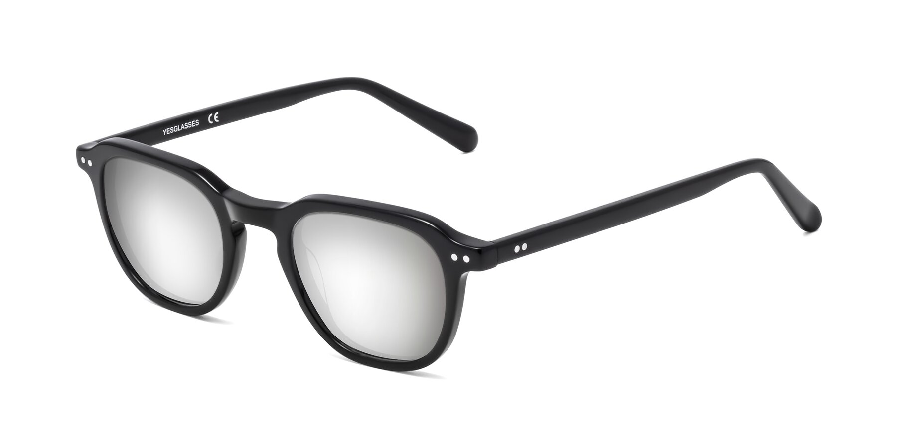 Angle of 1484 in Black with Silver Mirrored Lenses