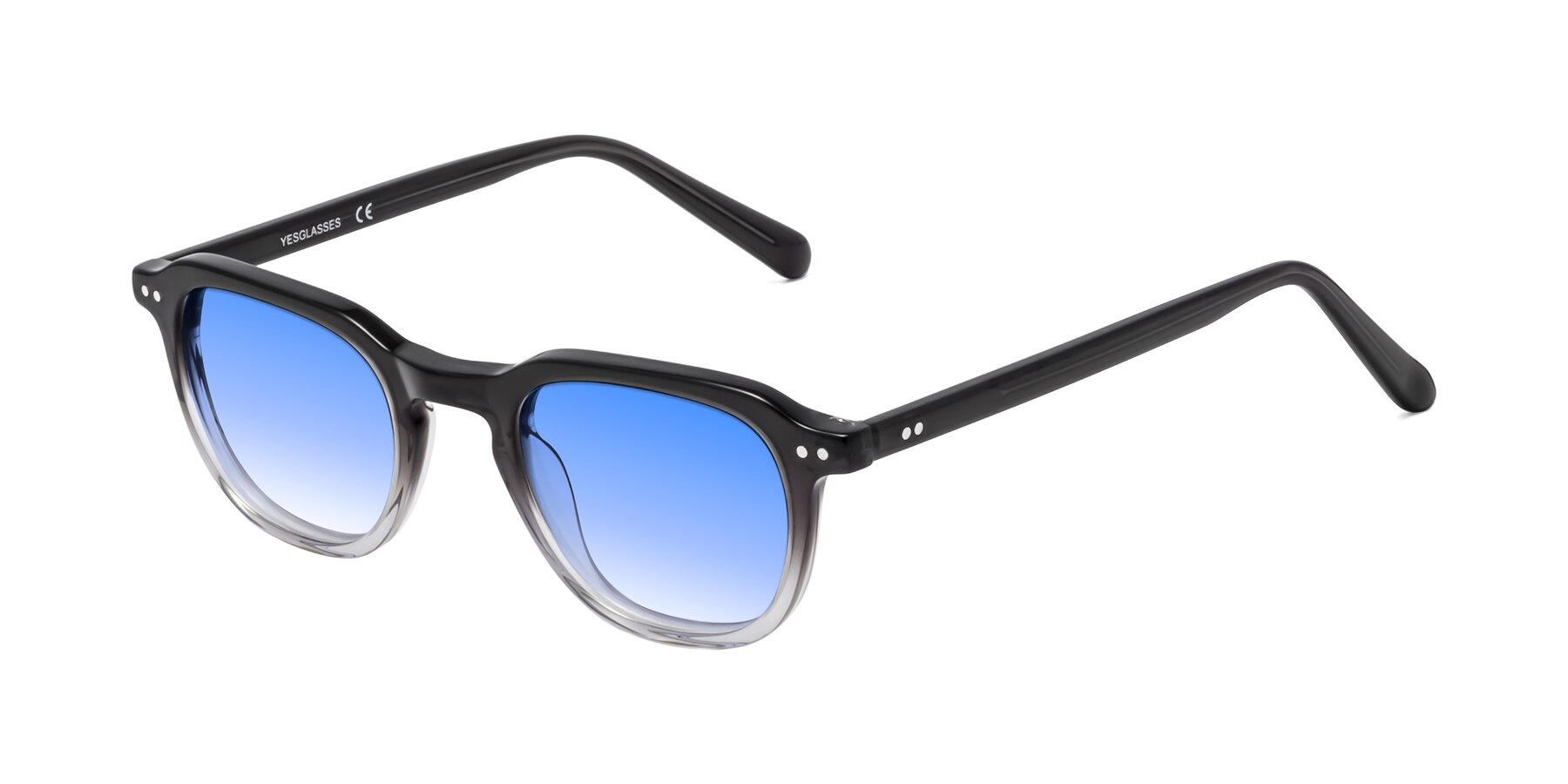 Angle of 1484 in Gradient Gray with Blue Gradient Lenses
