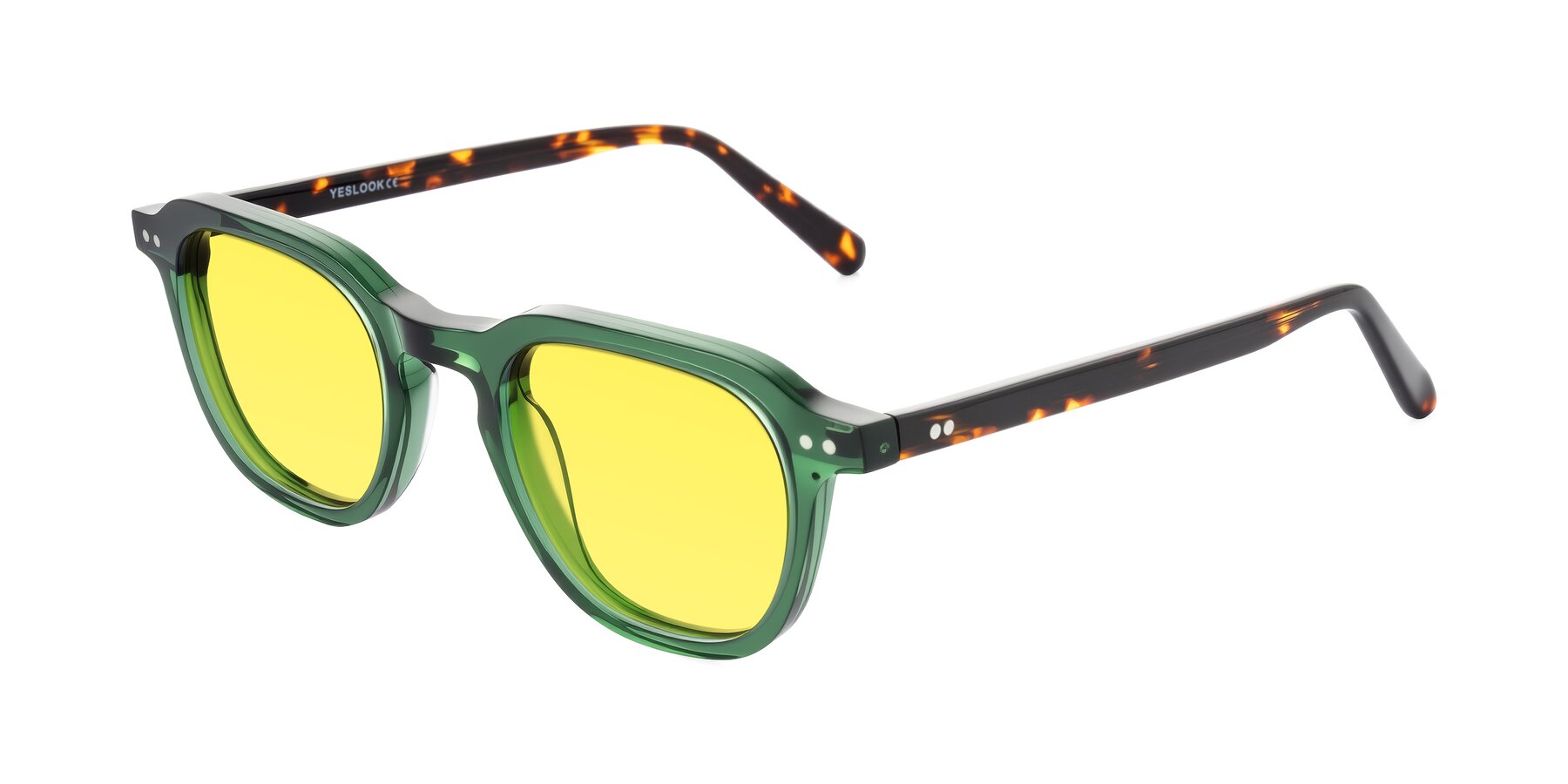 Angle of 1484 in Green/Tortoise with Medium Yellow Tinted Lenses