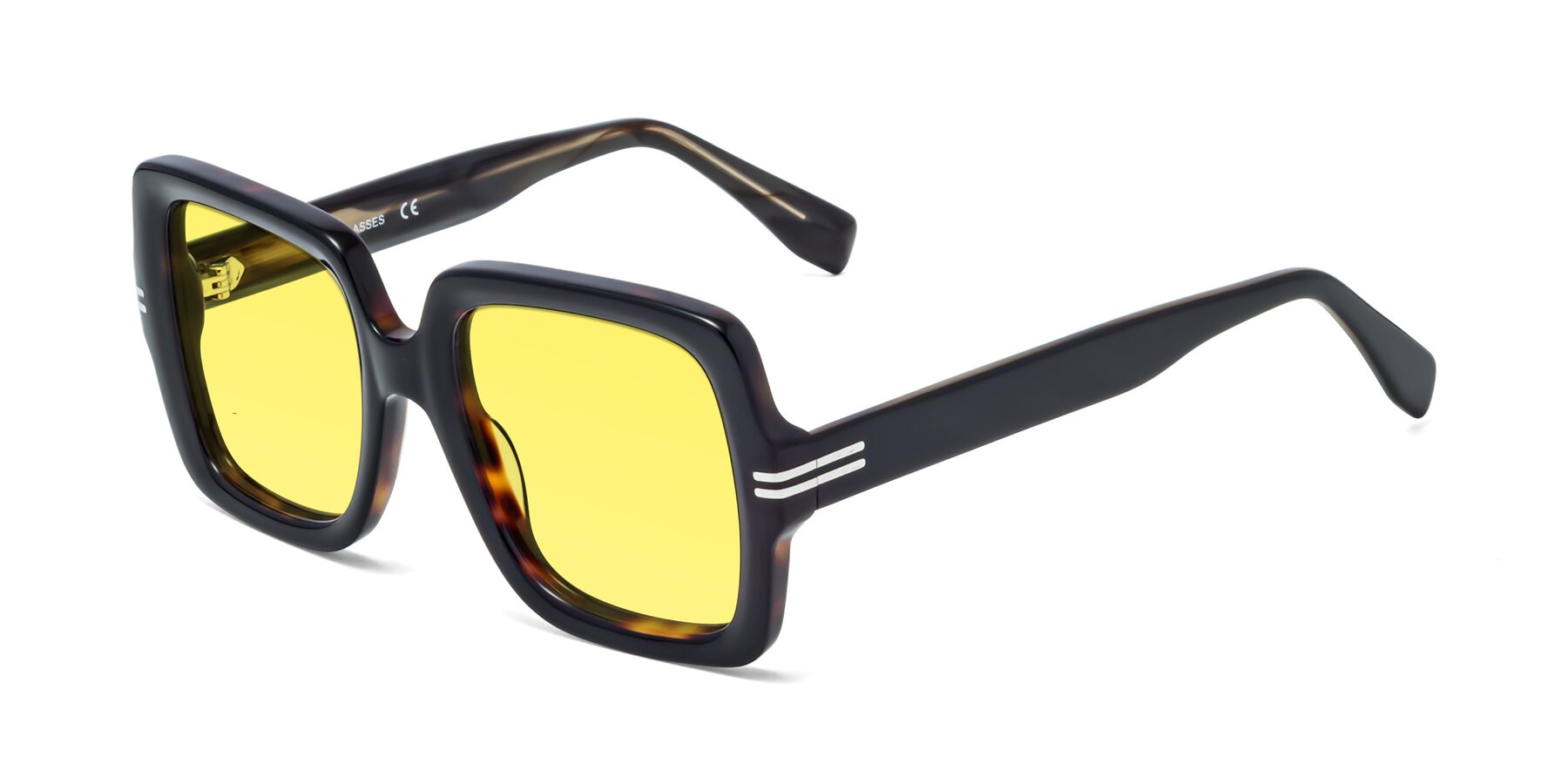 Angle of 1528 in Tortoise with Medium Yellow Tinted Lenses