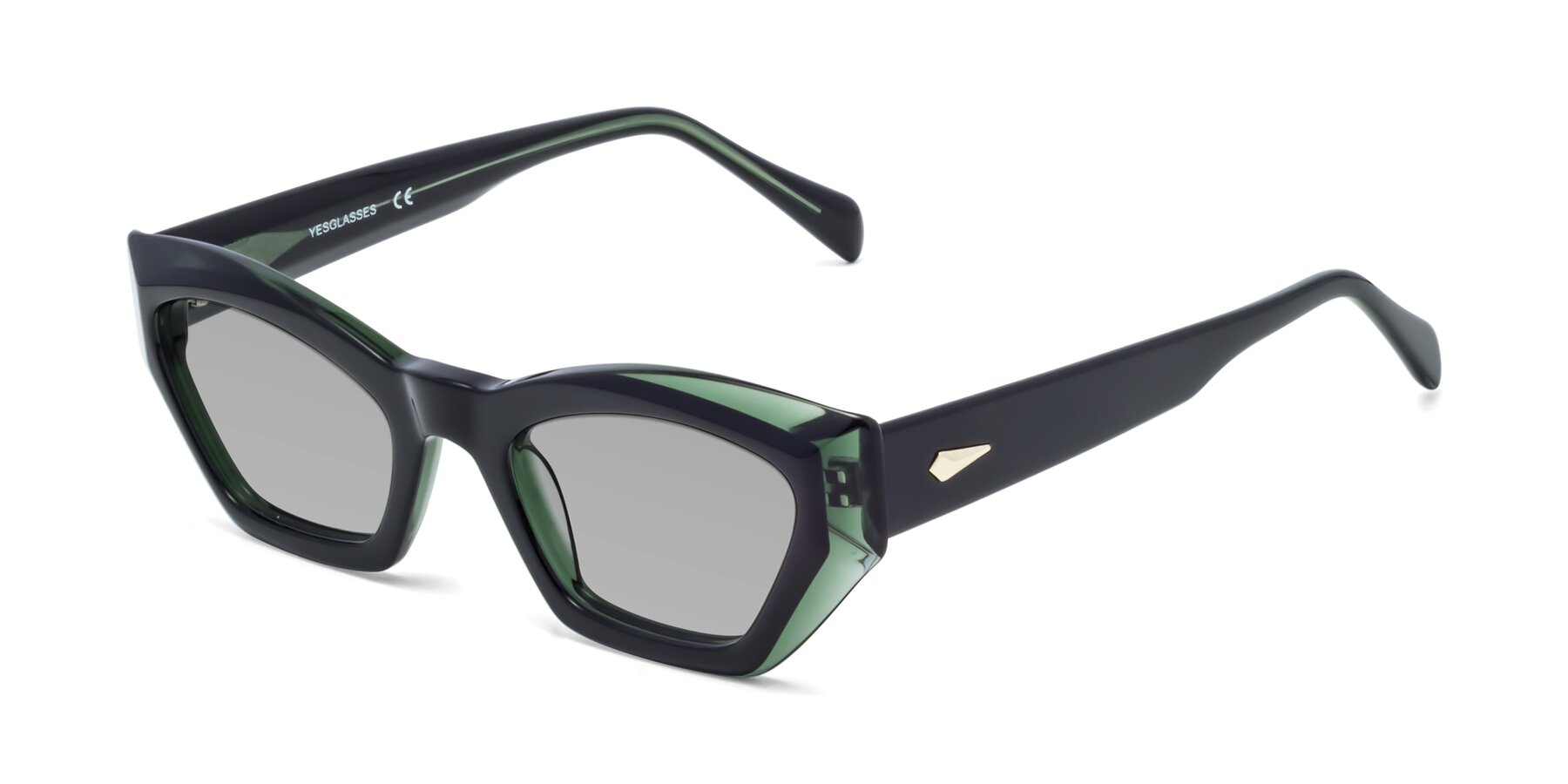 Angle of 1549 in Emerald with Light Gray Tinted Lenses