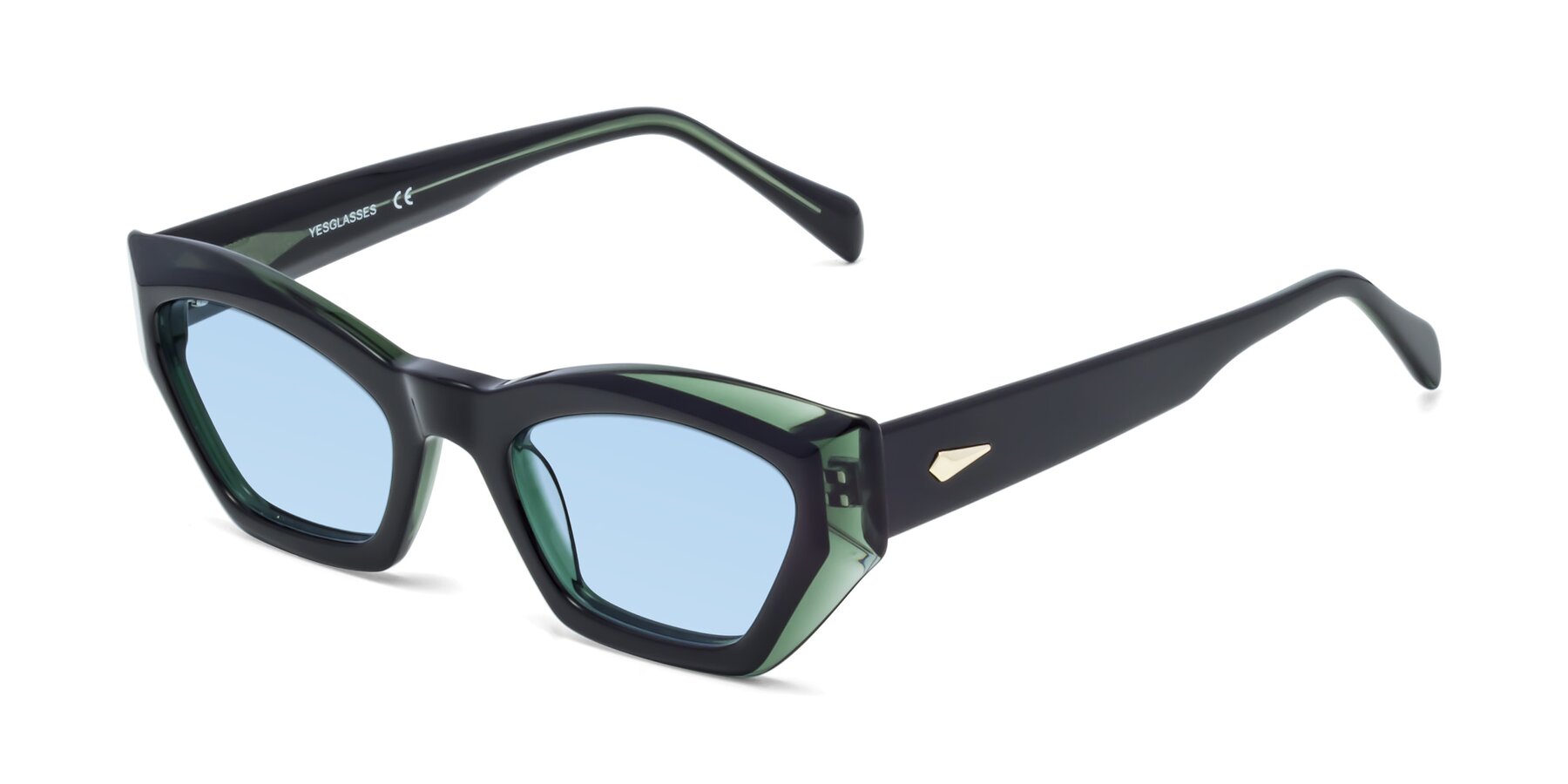 Angle of 1549 in Emerald with Light Blue Tinted Lenses