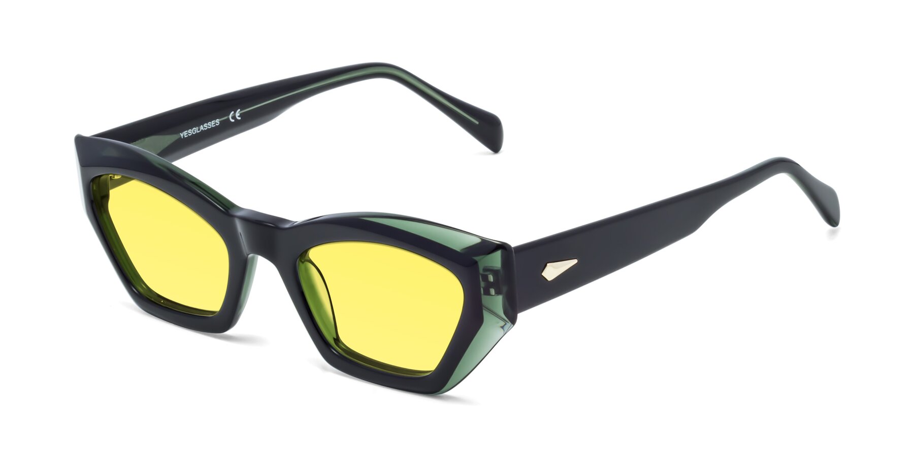 Angle of 1549 in Emerald with Medium Yellow Tinted Lenses