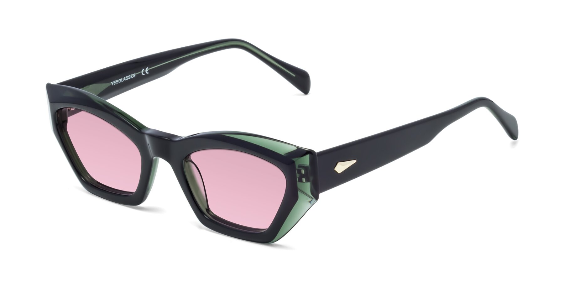 Angle of 1549 in Emerald with Light Wine Tinted Lenses