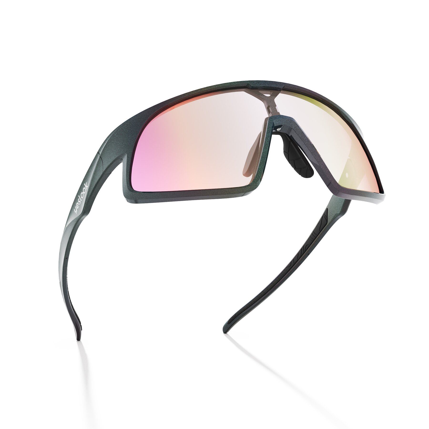 Three-quarter view of Astro XF with Photochromic Mirrored Lenses