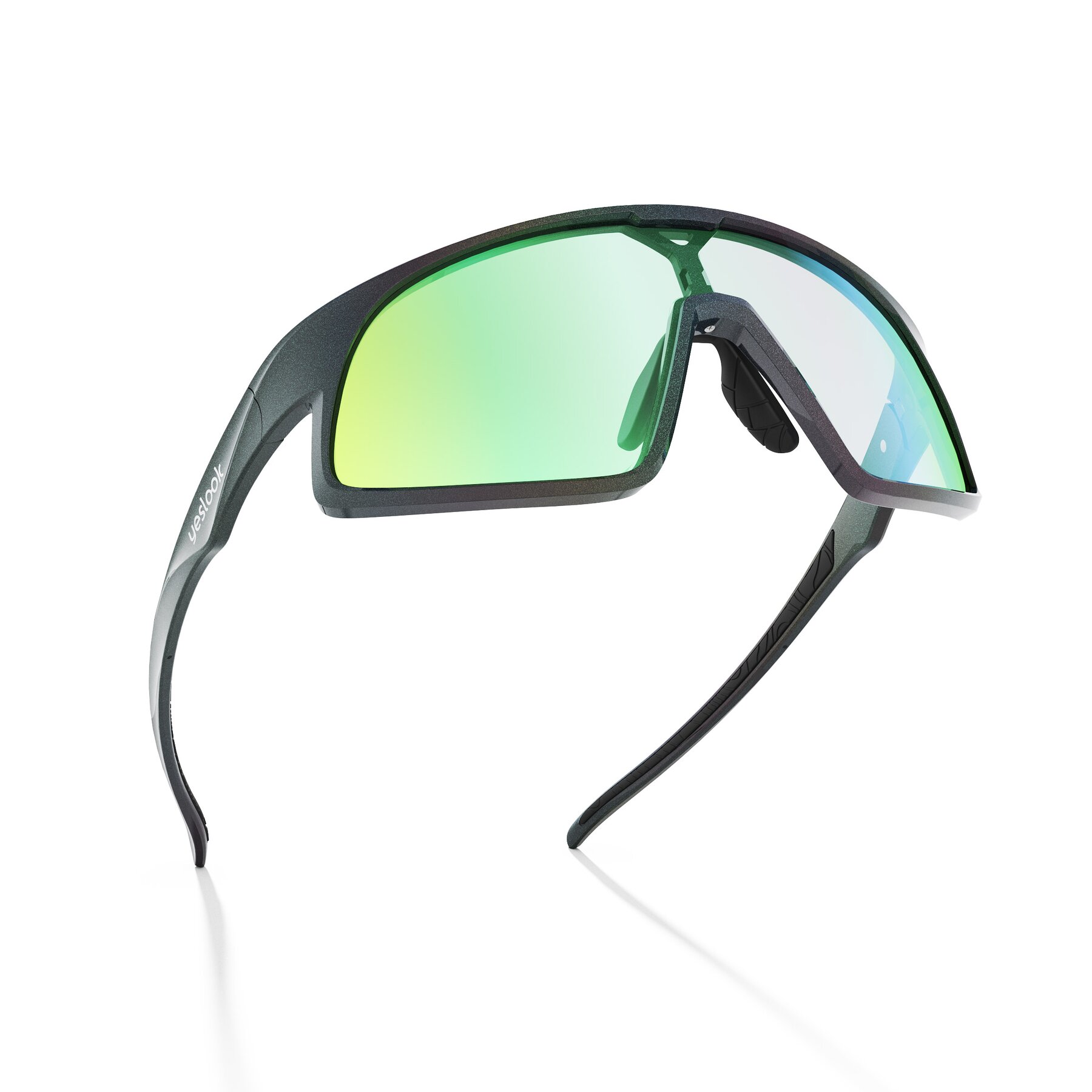 Three-quarter view of Astro XF with Photochromic Mirrored Lenses