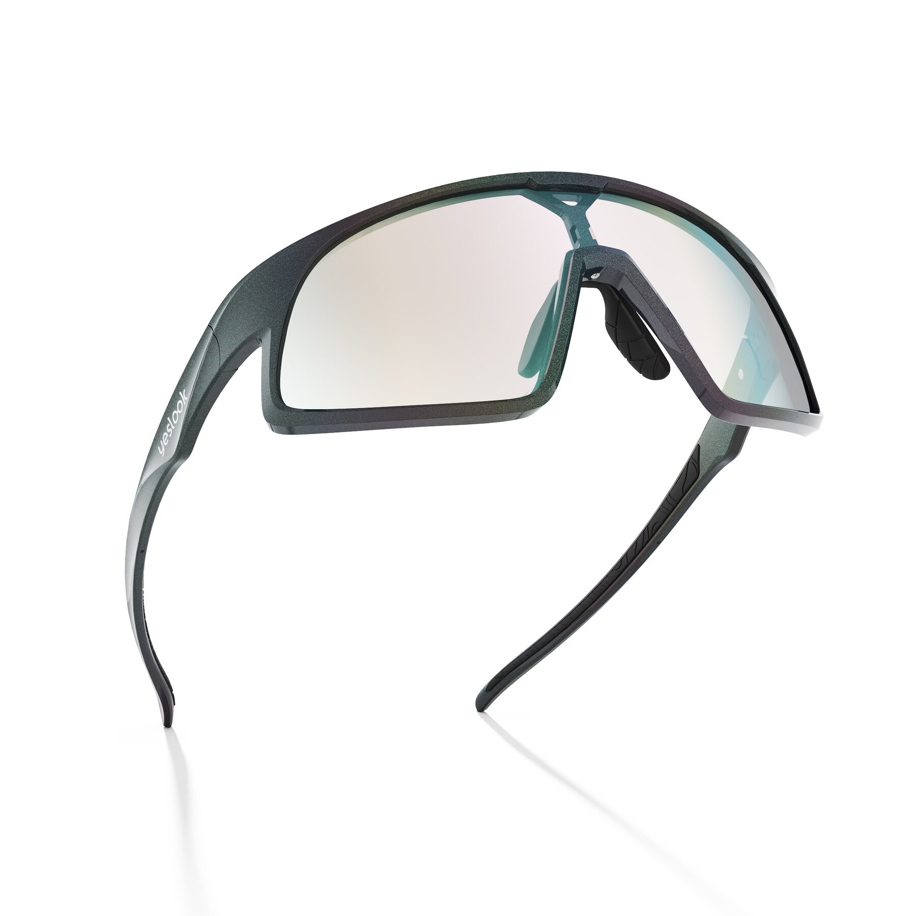 Three-quarter view of Astro XF with Photochromic Mirrored Lenses