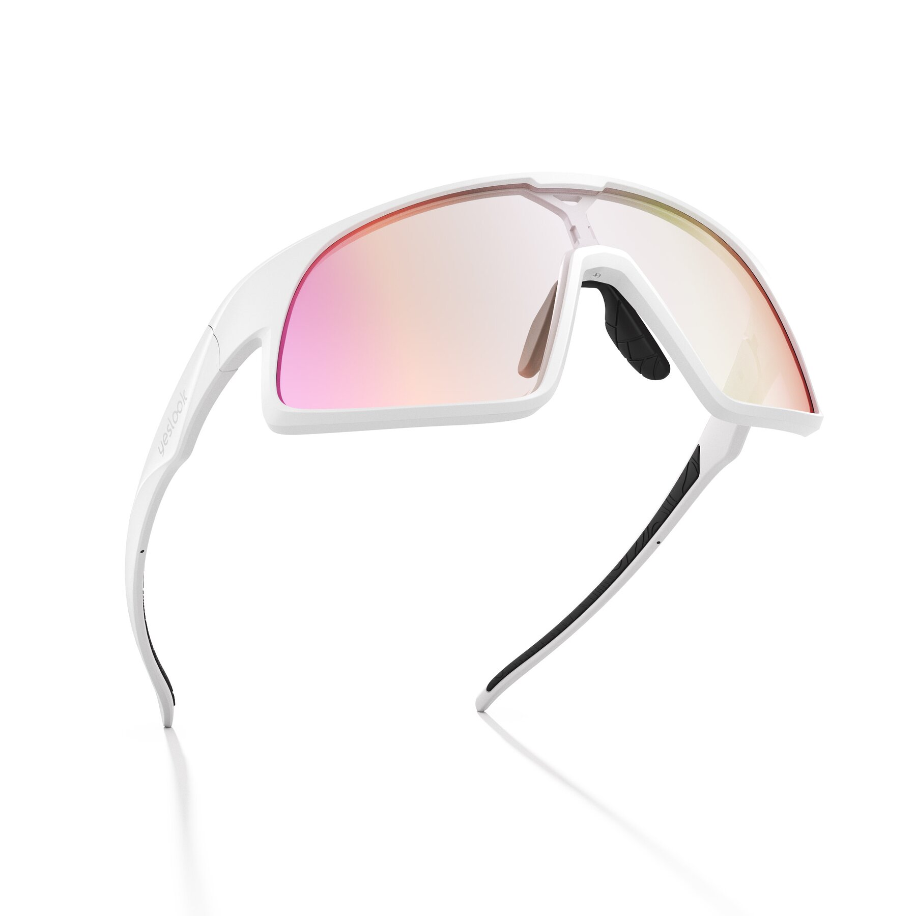 Three-quarter view of Astro XF with Photochromic Mirrored Lenses