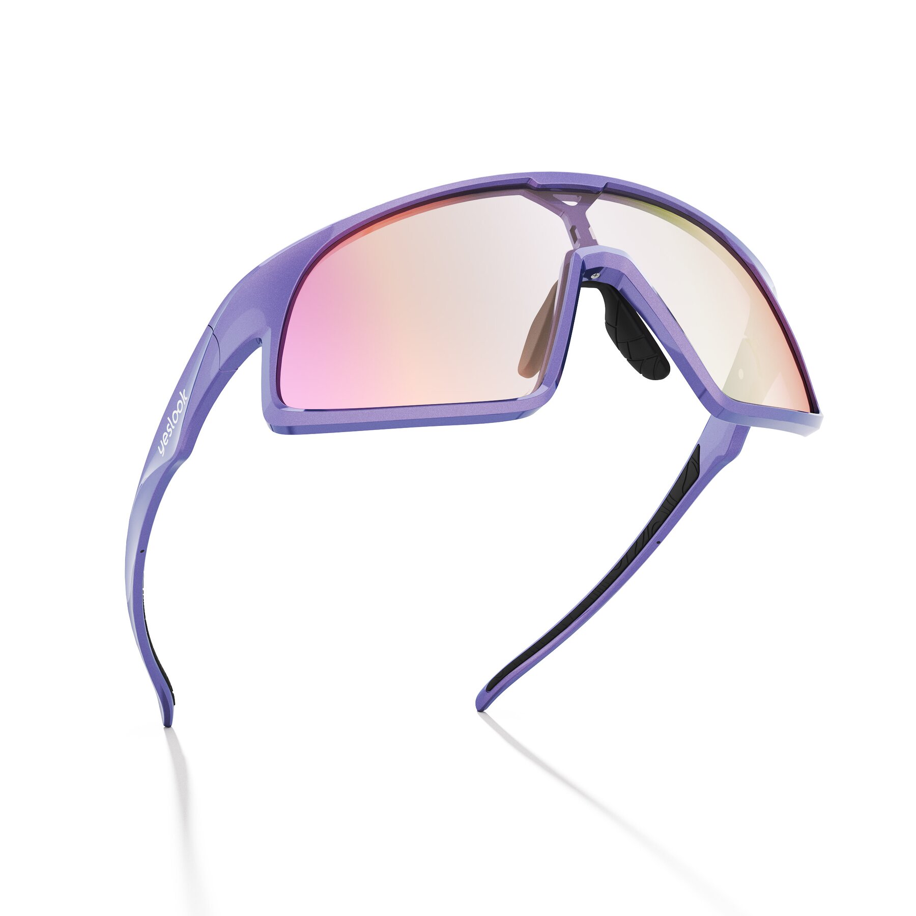 Three-quarter view of Astro XF with Photochromic Mirrored Lenses