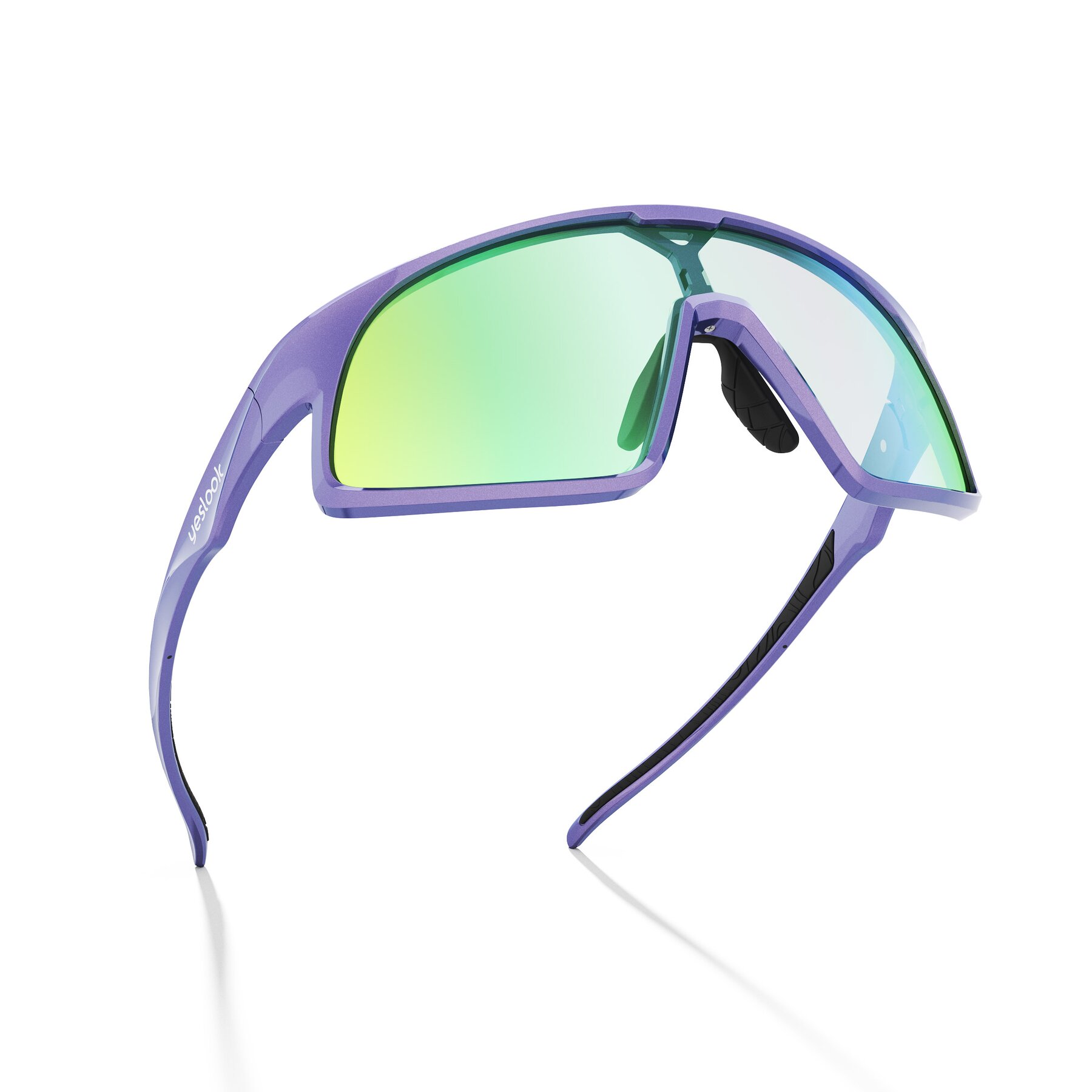Three-quarter view of Astro XF with Photochromic Mirrored Lenses