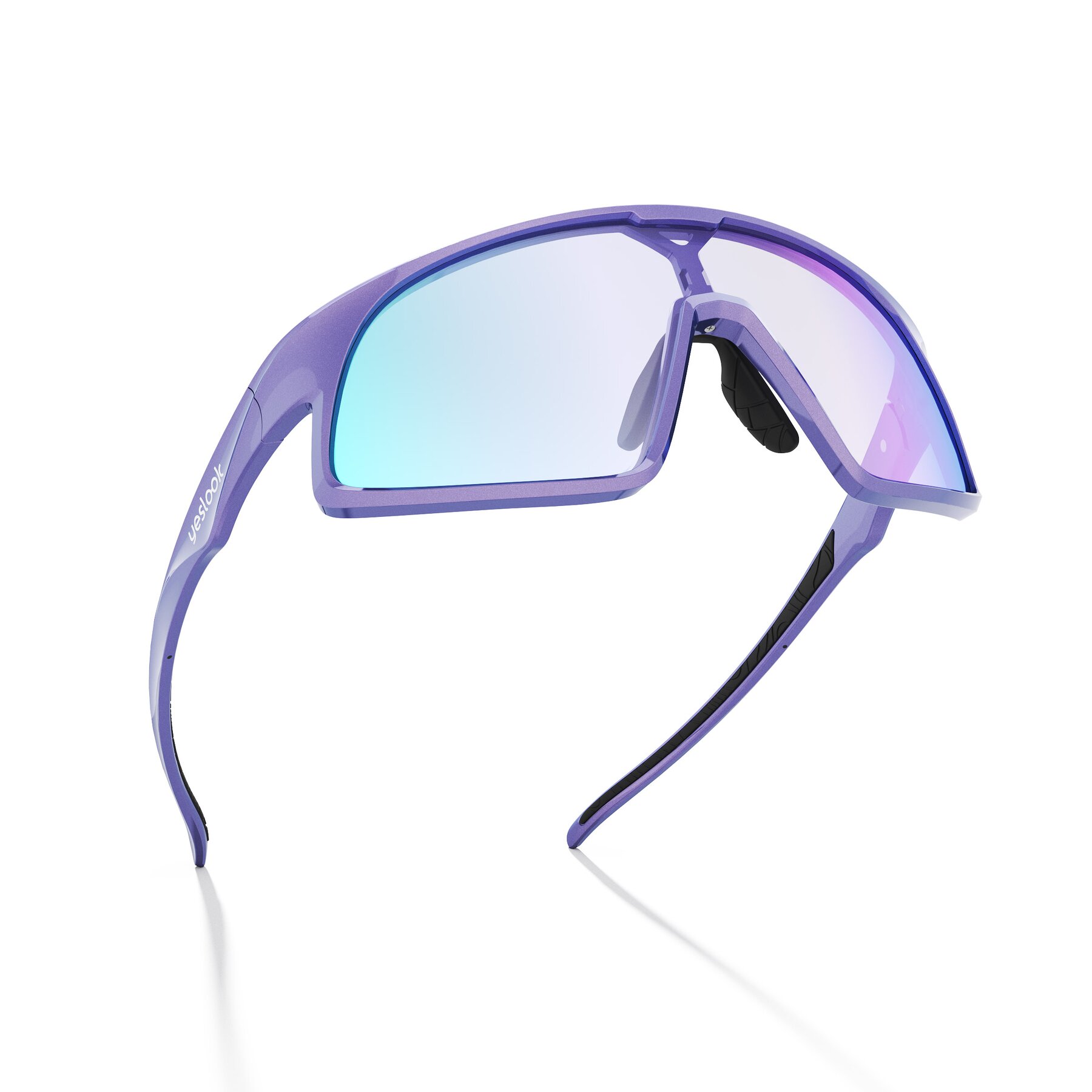 Three-quarter view of Astro XF with Photochromic Mirrored Lenses