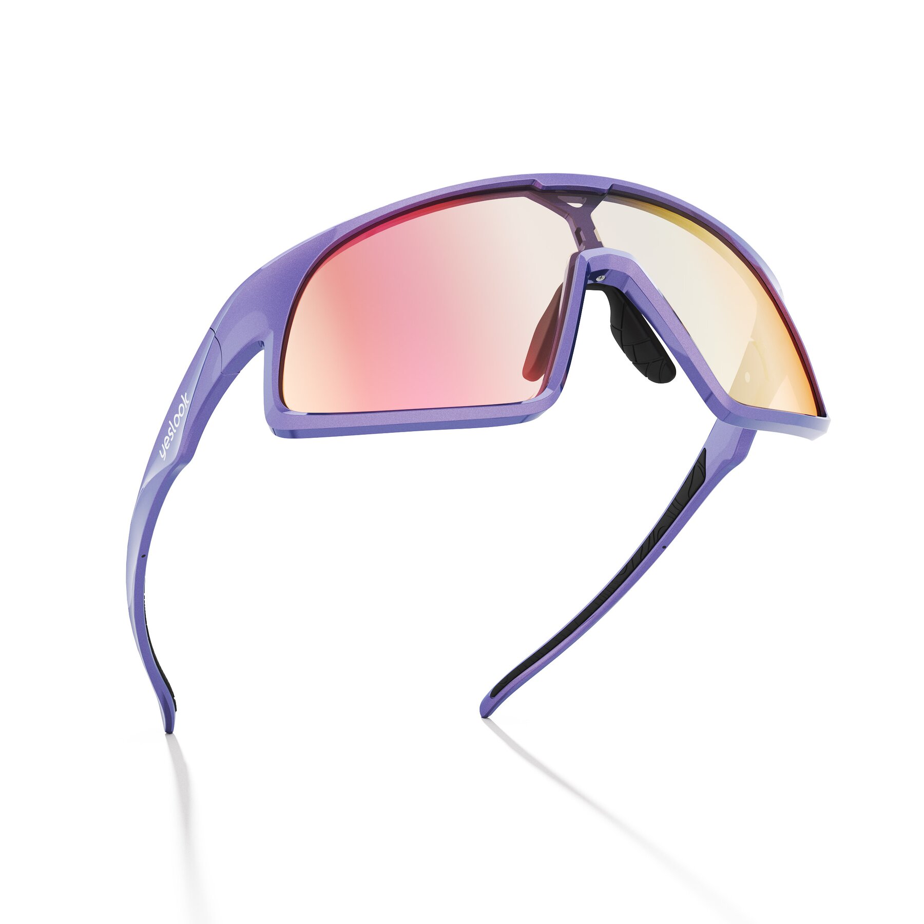 Three-quarter view of Astro XF with Photochromic Mirrored Lenses