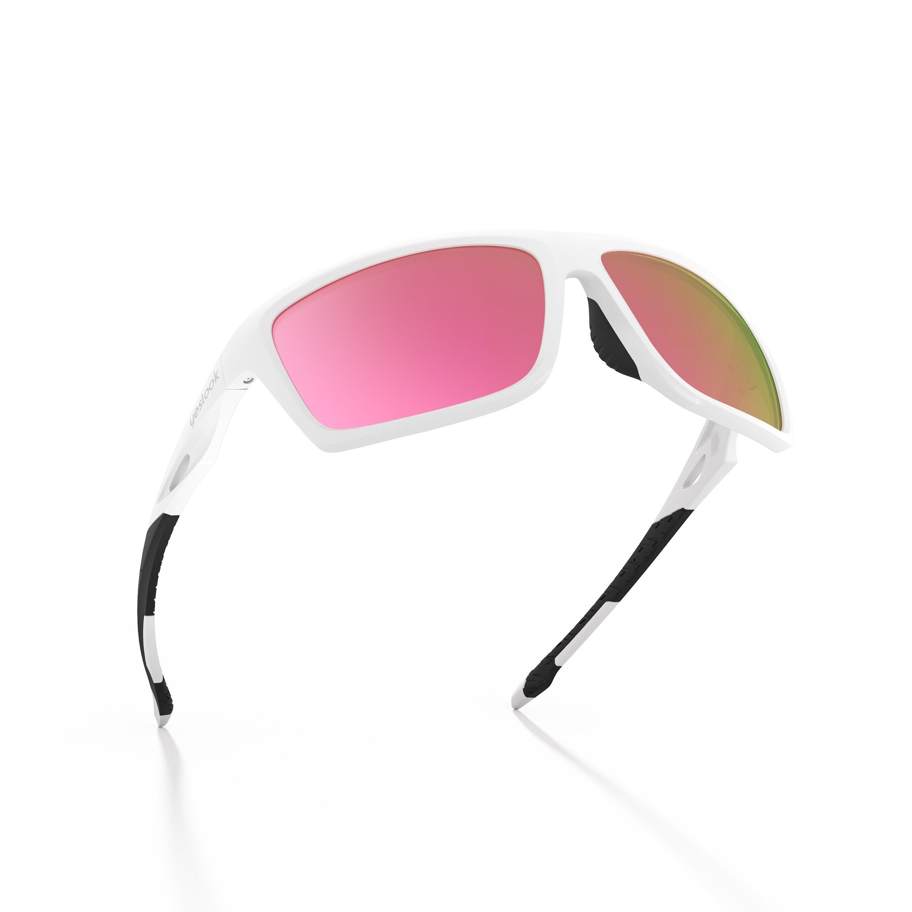 Three-quarter view of Blizzard XF with Standard Mirrored Lenses