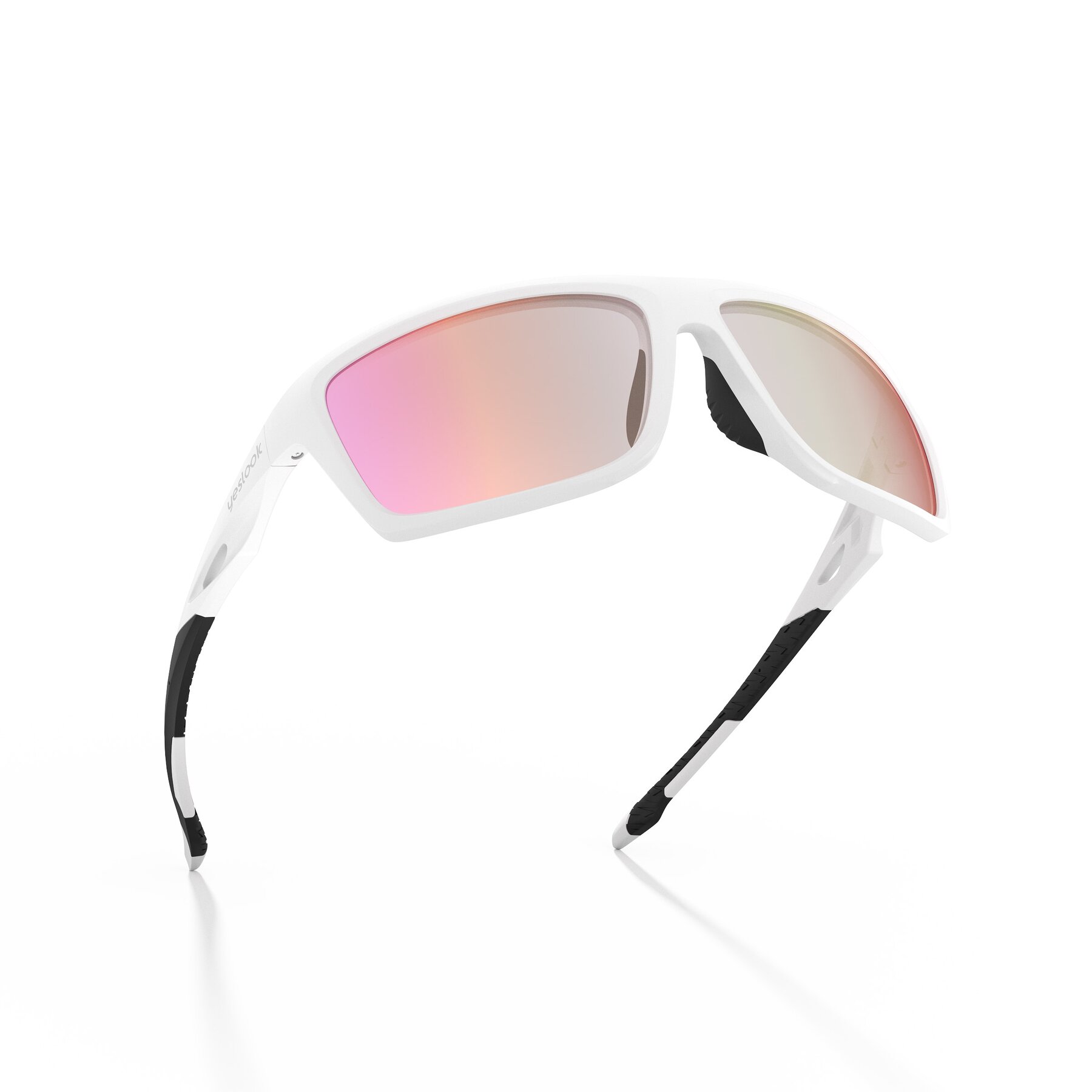 Three-quarter view of Blizzard XF with Photochromic Mirrored Lenses