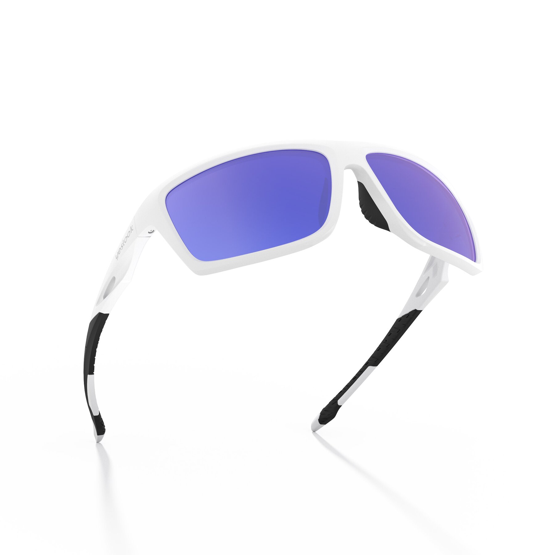Three-quarter view of Blizzard XF with Polarized Mirrored Lenses