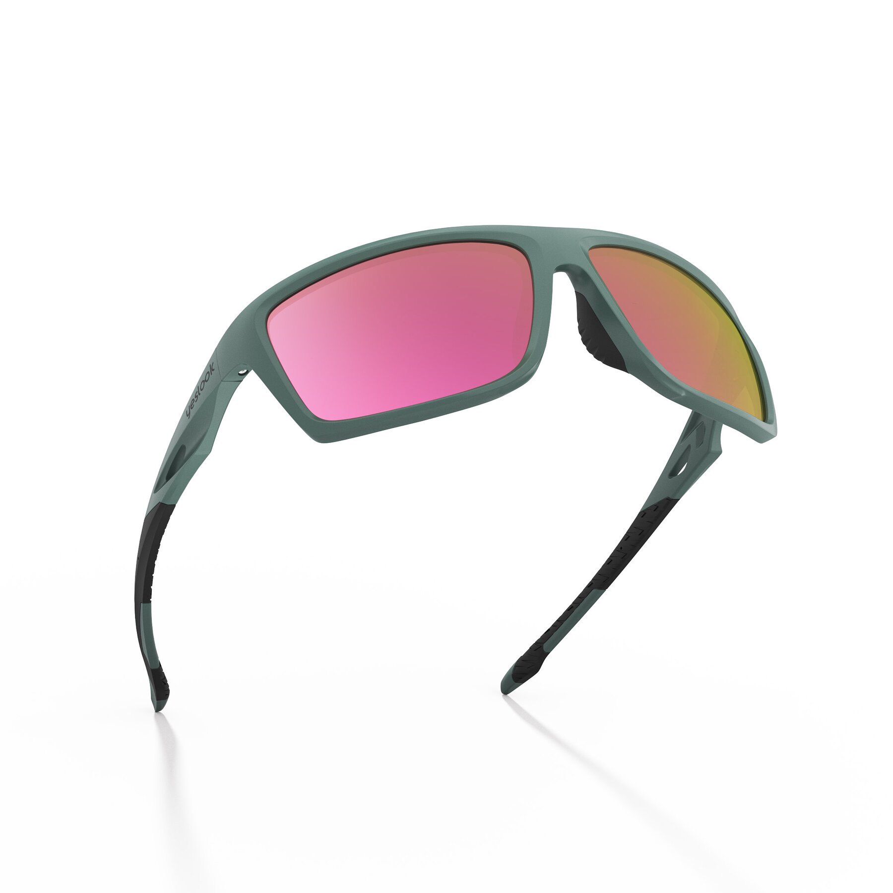 Three-quarter view of Blizzard XF with Polarized Mirrored Lenses