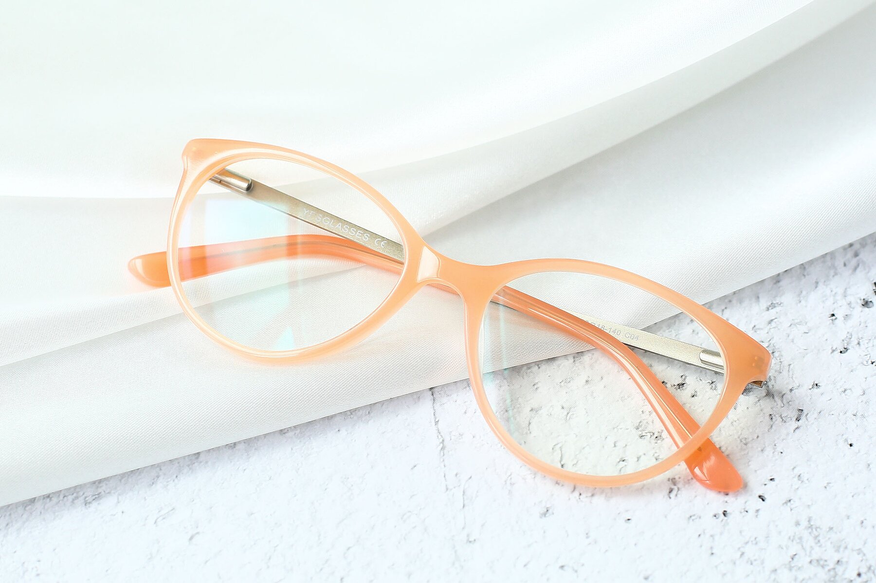 Women's lifestyle photography #1 of SR6062 in Pink with Clear Eyeglass Lenses