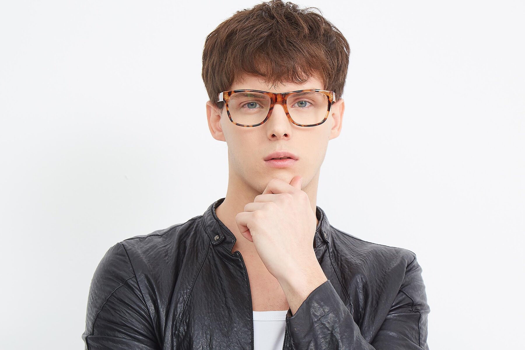 Men's lifestyle photography (landscape-1) of SSR213 in Translucent Tortoise with Clear Reading Eyeglass Lenses