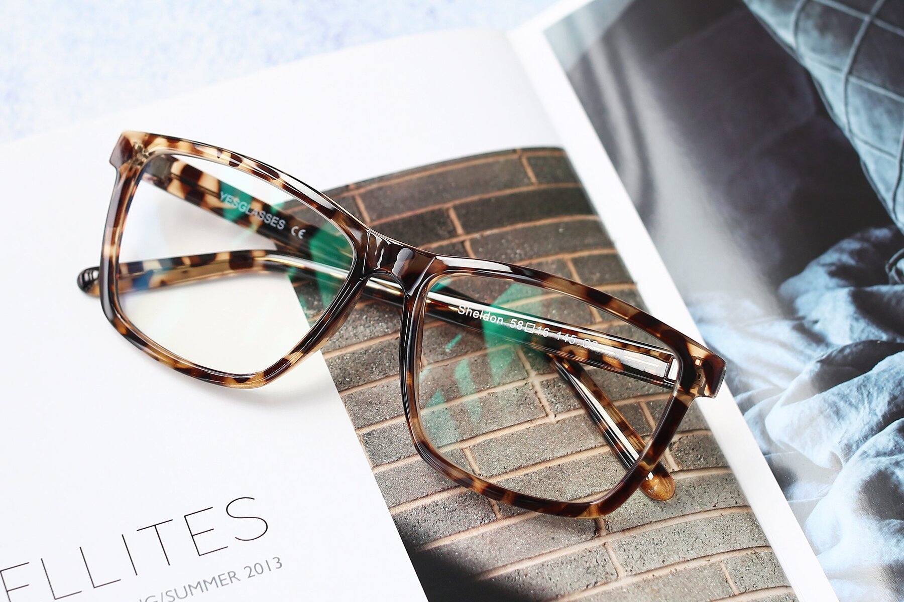 Lifestyle photography #1 of Sheldon in Tortoise with Clear Reading Eyeglass Lenses