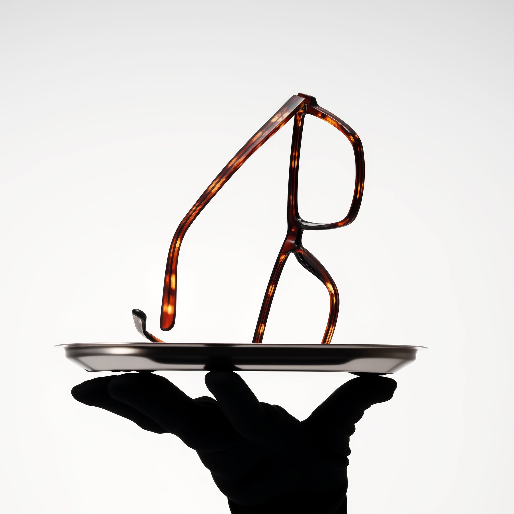 Lifestyle photography #1 of Sheldon in Tortoise with Clear Reading Eyeglass Lenses