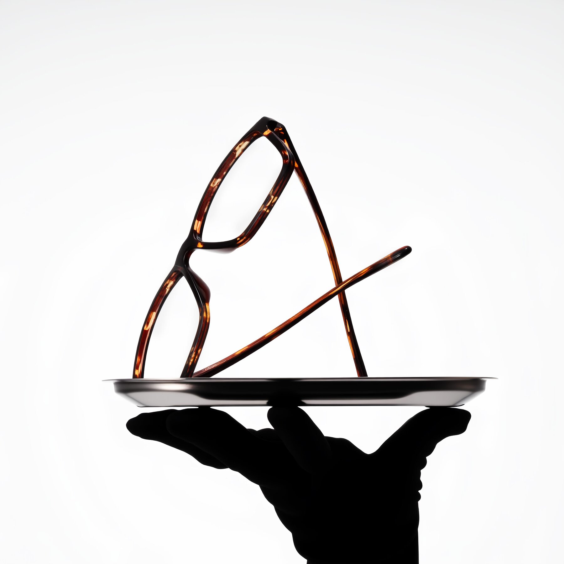 Lifestyle photography #2 of Sheldon in Tortoise with Clear Reading Eyeglass Lenses