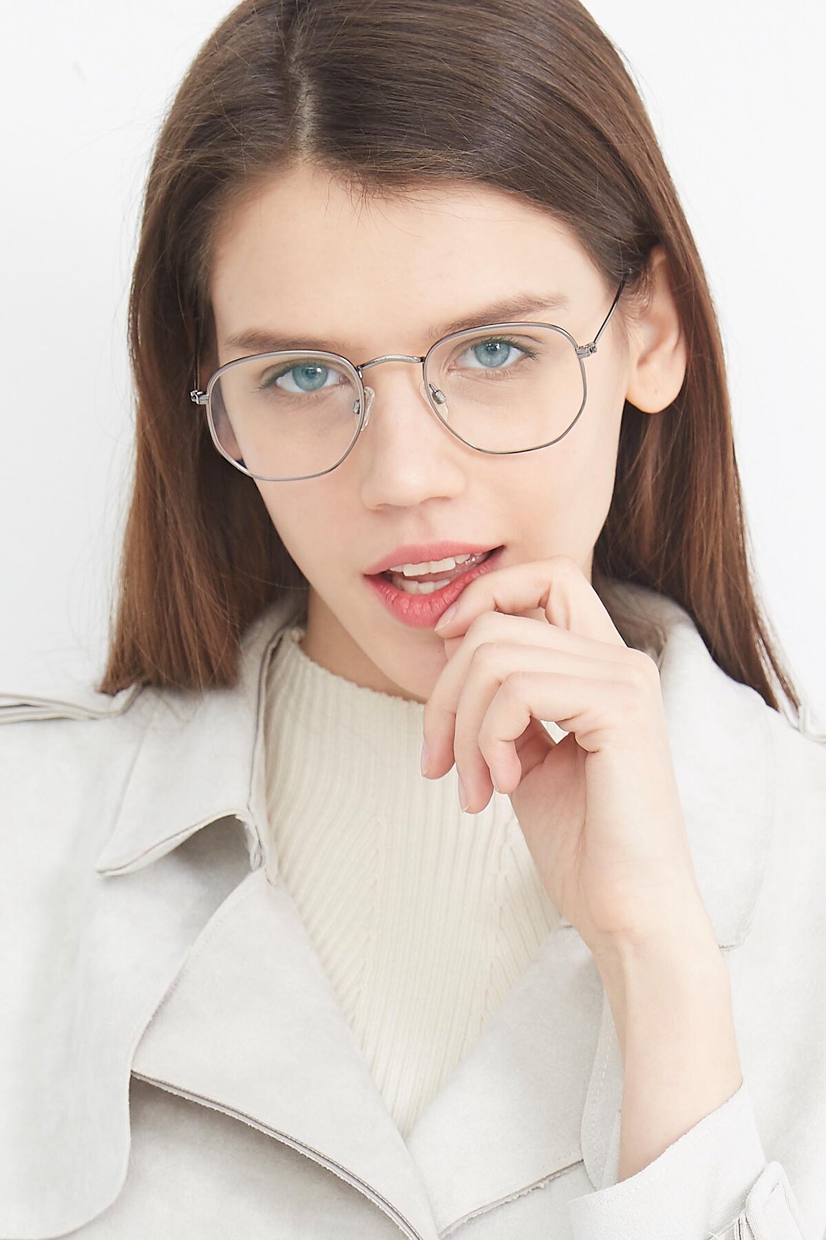 Women's lifestyle photography (portrait-1) of SSR1943 in Grey with Clear Eyeglass Lenses