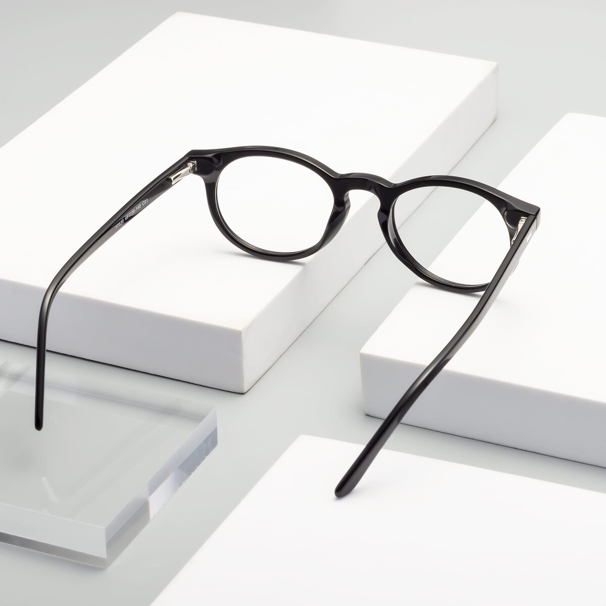 Black Hipster Keyhole Bridge Round Eyeglasses 17330