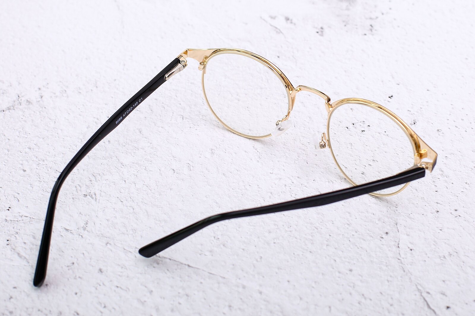 Black Gold Oversized Metal Round Eyeglasses 9099