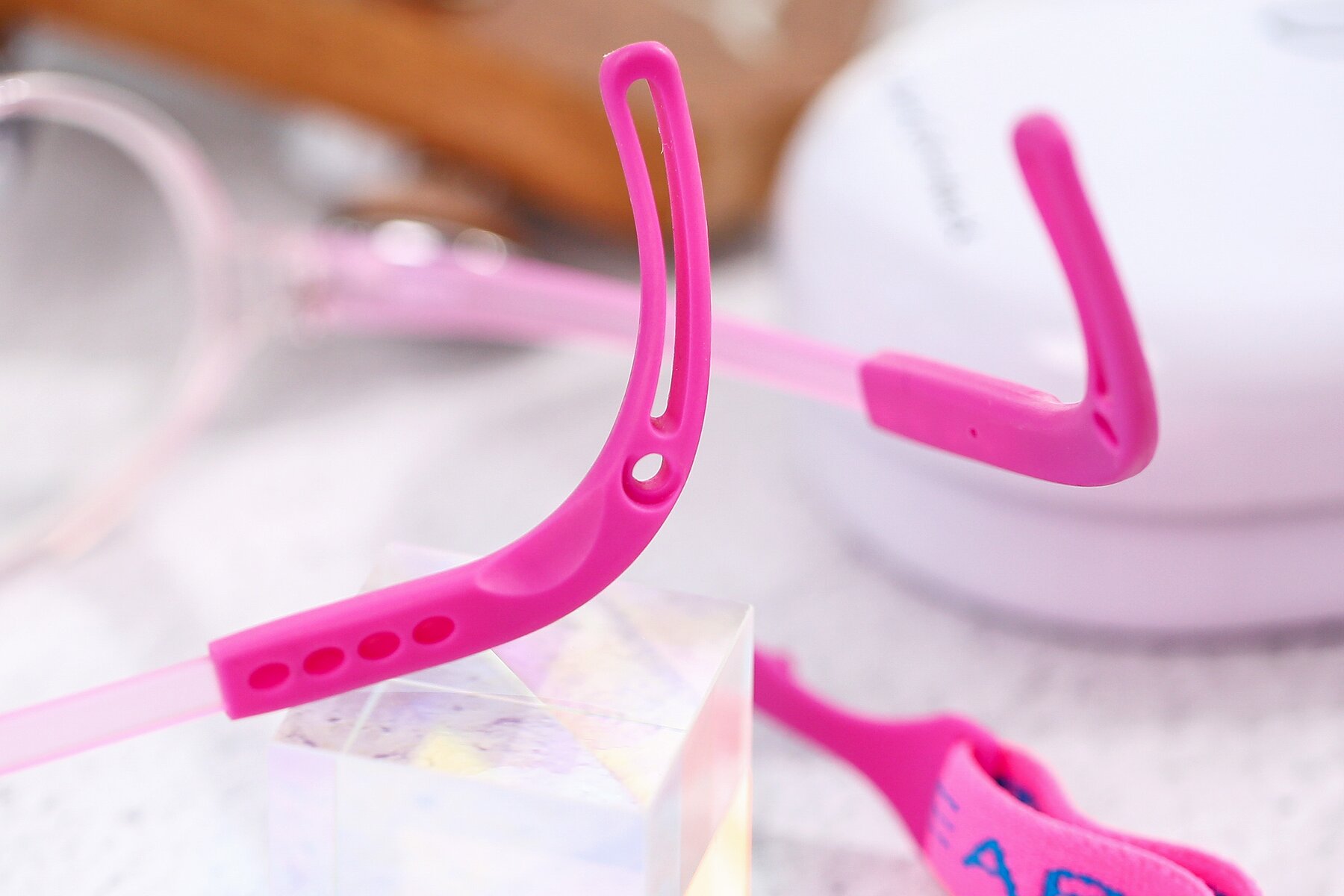 Women's lifestyle photography #3 of 1020 in Tranparent Pink with Clear Blue Light Blocking Lenses