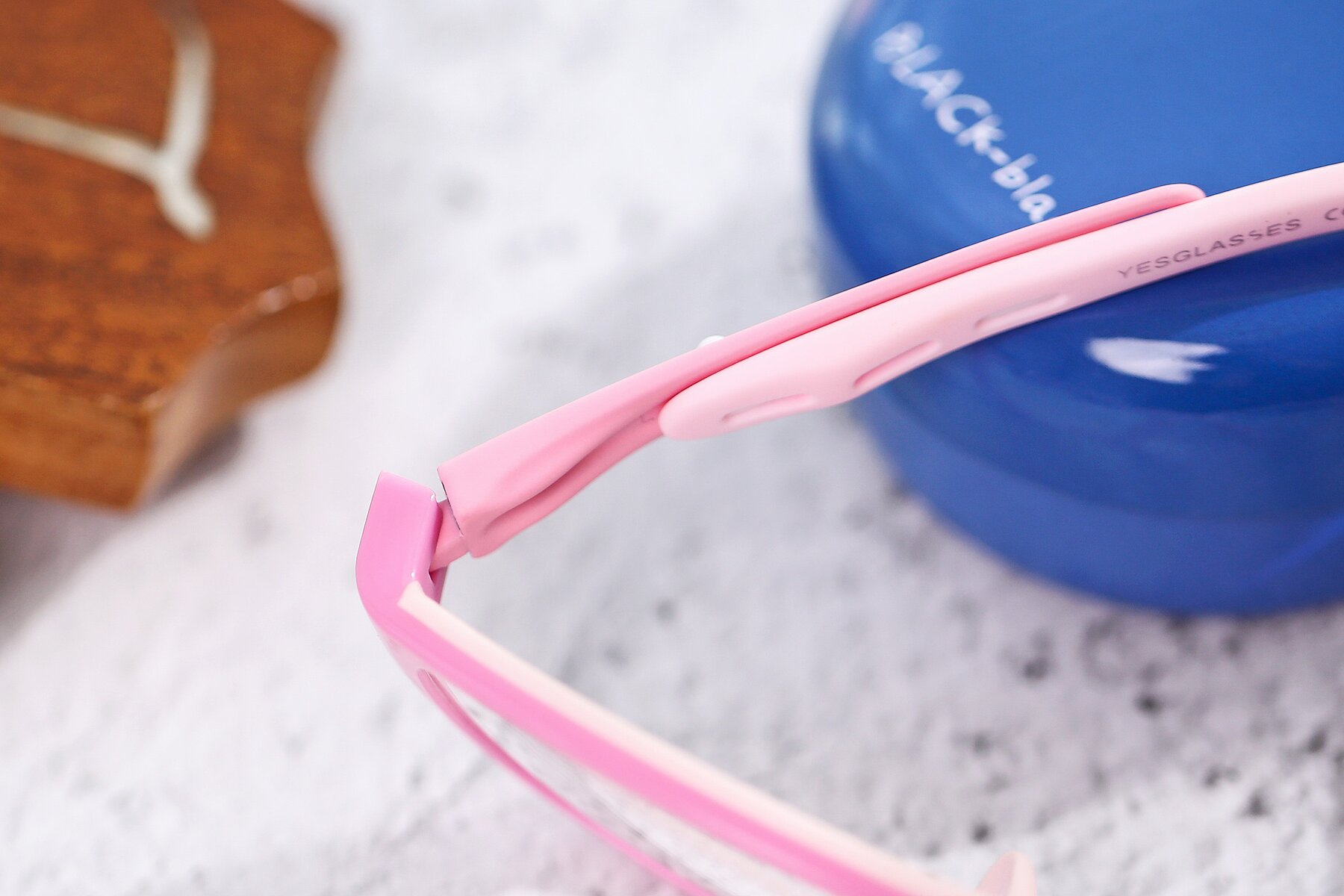 Women's lifestyle photography #3 of 1075 in Pink with Clear Blue Light Blocking Lenses
