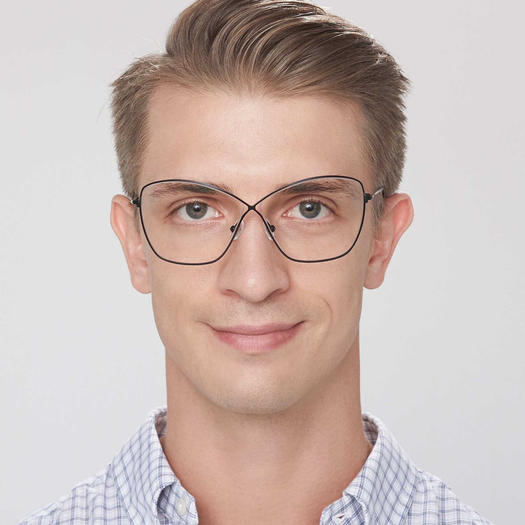 Men's lifestyle photography of 9412 in Black with Clear Reading Eyeglass Lenses