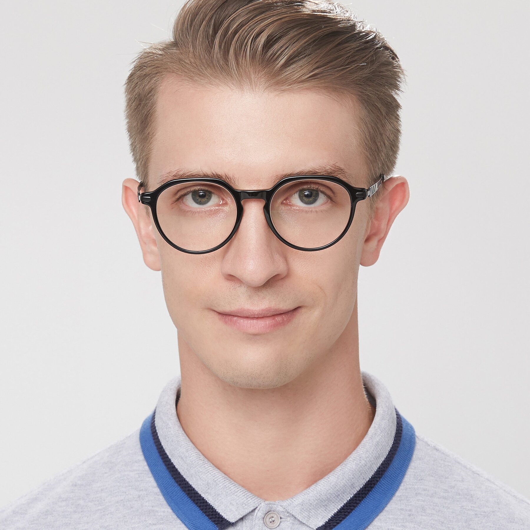 Men's lifestyle photography of 17643 in Black with Clear Eyeglass Lenses