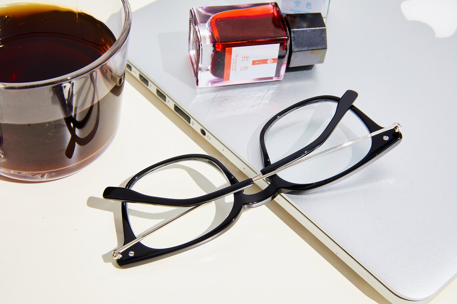 Black Oversized Keyhole Bridge Square Eyeglasses 17711