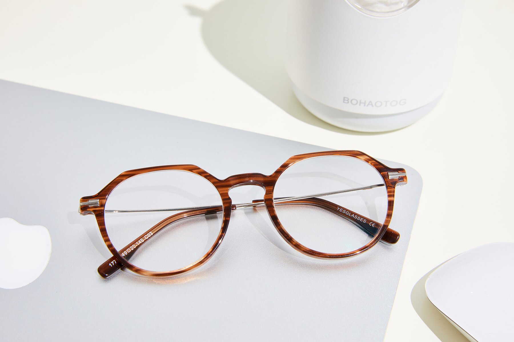 Lifestyle photography #1 of 17714 in Stripe Brown with Clear Reading Eyeglass Lenses